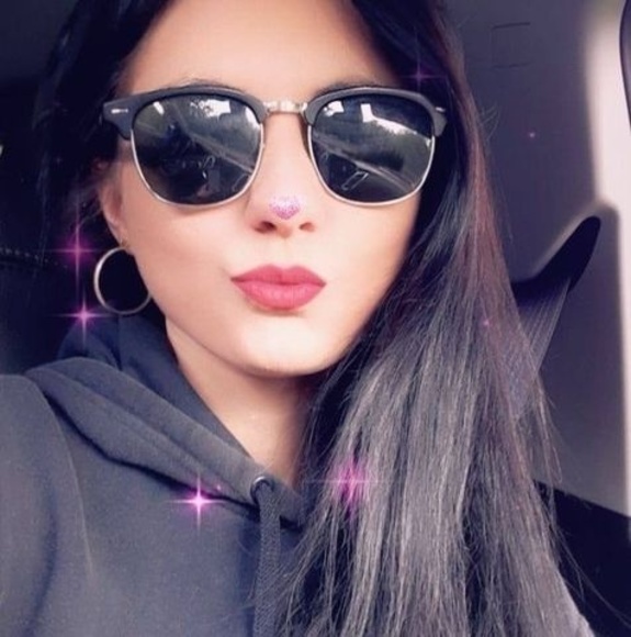 Meet your Posher, Katlyn - Picture 1 of 1